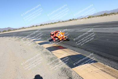 media/Dec-01-2025-Moto Forza (Mon) [[2daa91e15f]]/1-Advanced Group/Session 4 (Turn 10 Inside)/